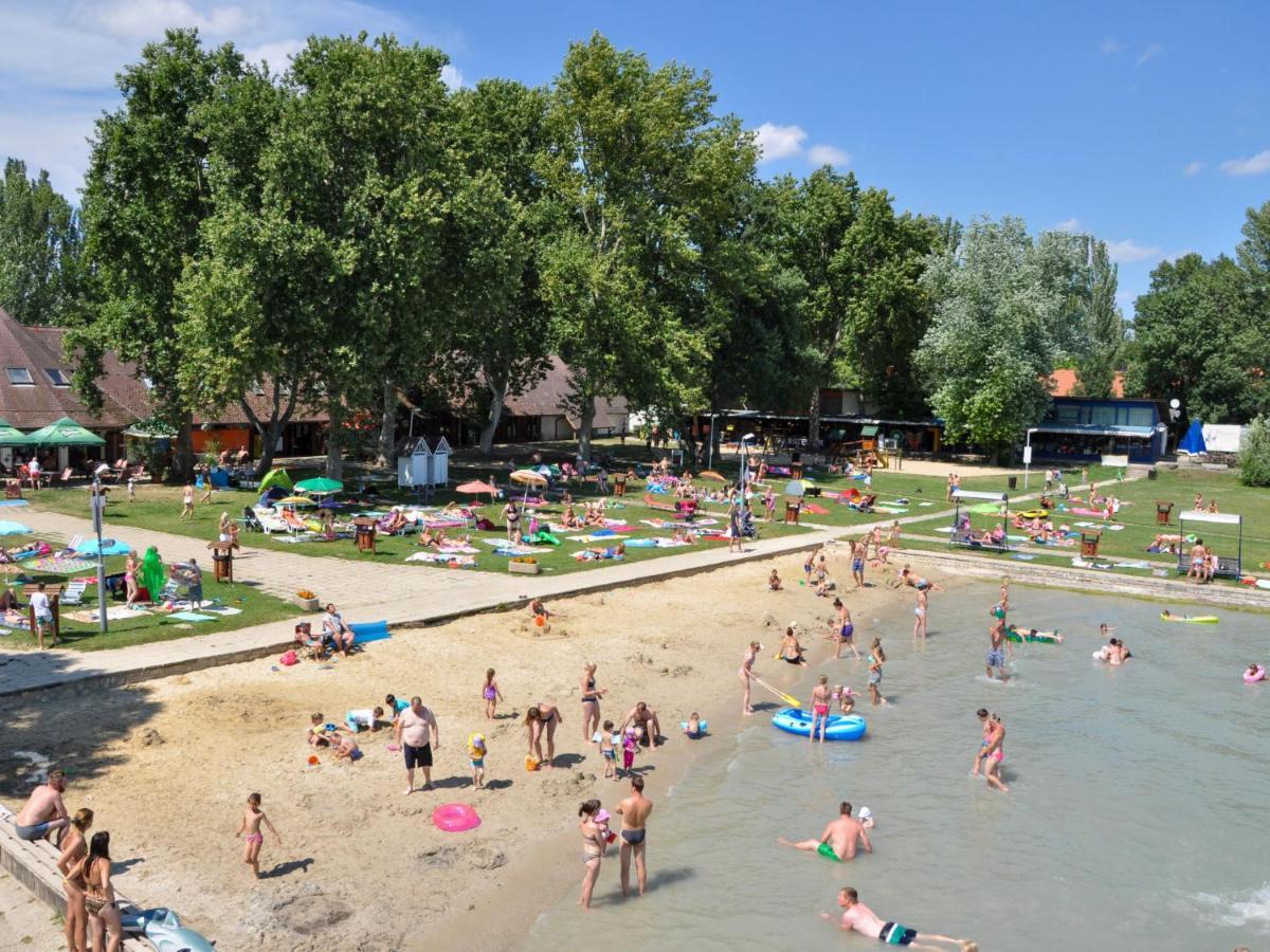 Holiday Home Balatontourist Fuered-1 By Interhome 블로톤퓌레드 외부 사진