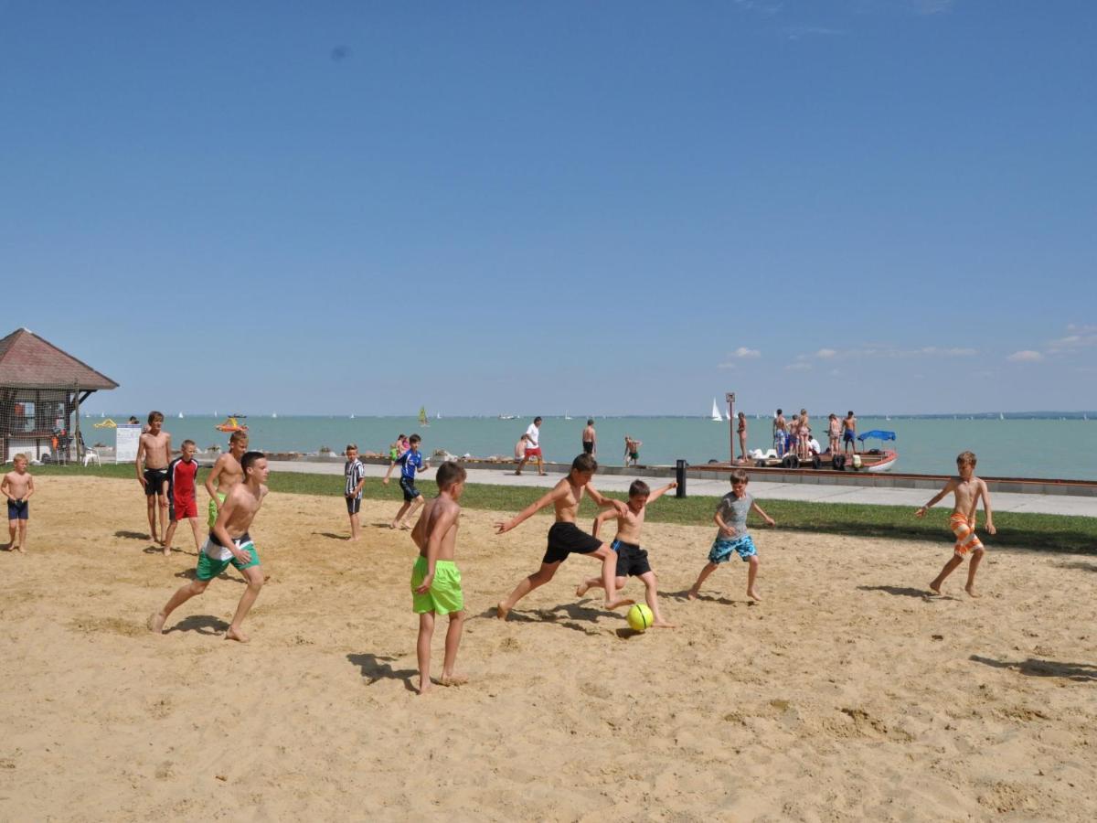 Holiday Home Balatontourist Fuered-1 By Interhome 블로톤퓌레드 외부 사진