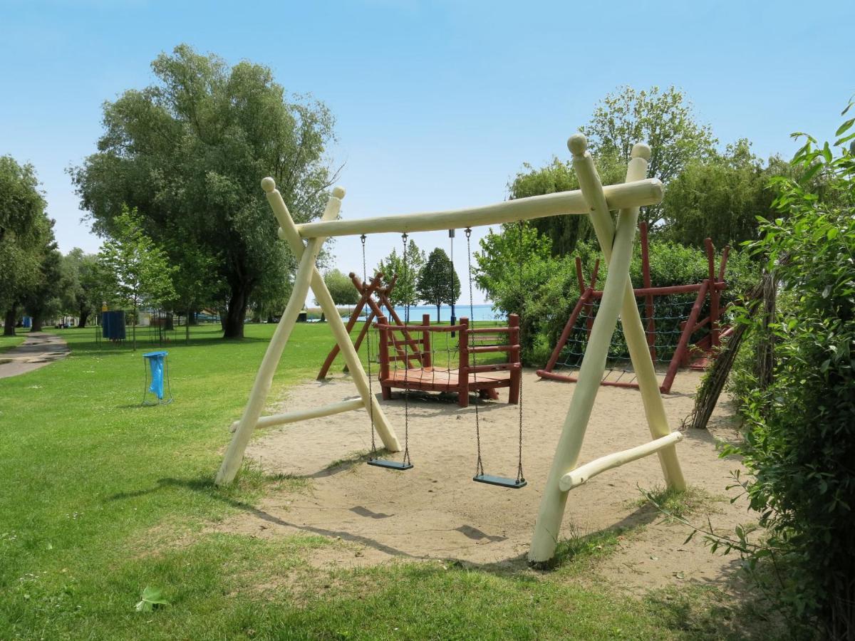 Holiday Home Balatontourist Fuered-1 By Interhome 블로톤퓌레드 외부 사진
